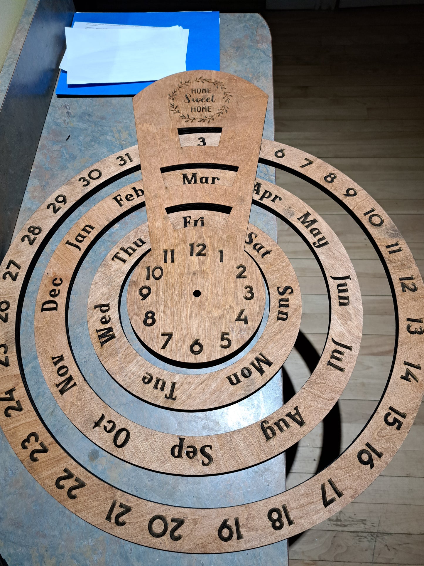 Perpetual Clock Calendar