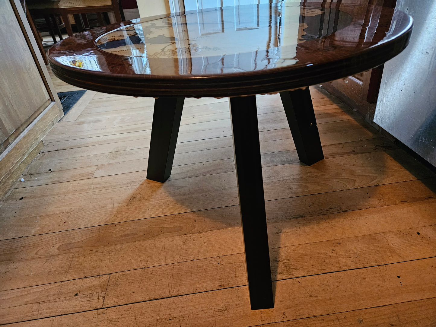 Epoxy Resin 22.5" Side Table